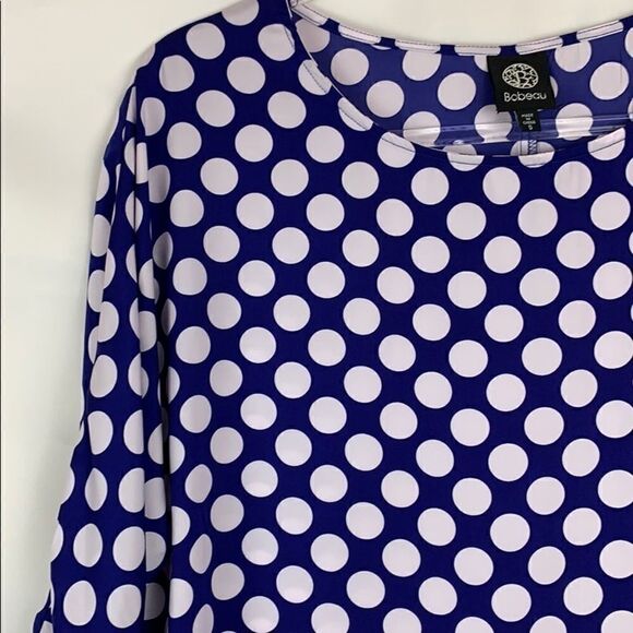 Bobeau blue and white popover polka dot blouse - Picture 2 of 8